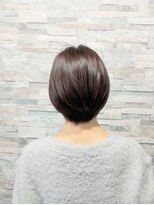 ヴィソップ(V.S.O.P)&nbsp;【白髪ぼかし】ふんわりに魅せる大人女性のショートボブ