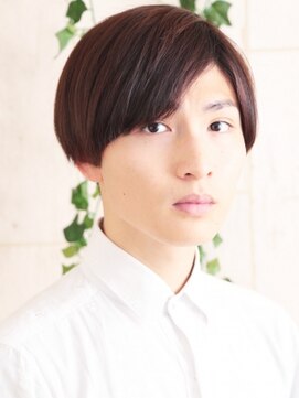 フラミューム(flammeum) マッシュベースのミディアムショート【平塚】