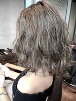 リバレッジ 広尾(Leverage)&nbsp;Leverage 外国人風 ３Dハイライト バレイヤージュグレーシルバー