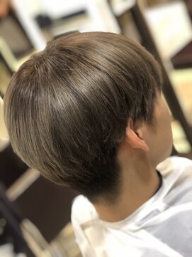 ヘアーメイク ララ(HAIR MAKE LALA) アッシュカラー マッシュ