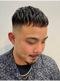 40代50代くせ毛風フェードツーブロックビジネス刈り上げ