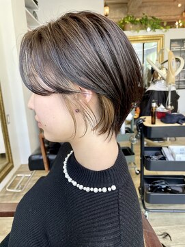 ヌード(NUDE) 「NUDE」20代30代インナーカラー前下りショート前髪なしショート