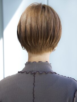 エインアンリー 表参道(AIN.ANLY.) 前髪あり大人ショート20代30代40代【AIN.表参道】川原大地