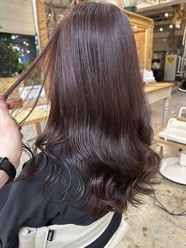 ウィークエンド(WEEKEND) ブリーチなしで叶うピンクベージュ