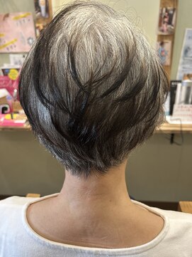 ココロ(COCORO) 白髪向けカット