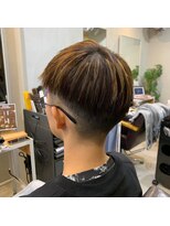 リレーション(Relation)&nbsp;フェードカット刈り上げマッシュハイライトショートスタイル