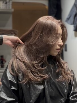 コスモス 町田(COSMOS) バタフライレイヤーカットミディアムレイヤーハッシュカット