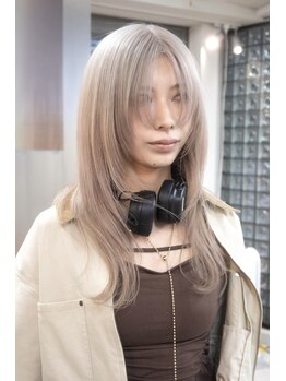 チカシツ(Chikashitsu)の写真/髪質改善トリートメントで憧れのツヤ感に◎潤いに満ちた指通りを目指すサロン体験を☆