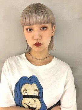 ジーナ(XENA) ブロンドマッシュウルフ