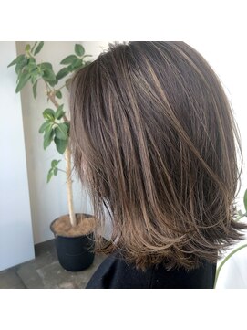 ヘアサロン ピース(hair salon PIECE) 結べるボブ 外はね ハイライト レイヤーボブ