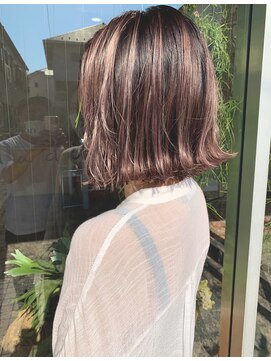 マド(Mado) 切りっぱなしペールピンク