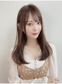 透明感ベージュロング+小顔前髪