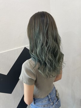 デスト 大宮(DEST) @dest_tanaka_katsuyaカーキーカラーグラデーションカラー[大宮]