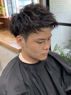 ロンド ローガン 名駅(Lond LOGAN) メンズカット　ツイストパーマ　眉毛　名古屋