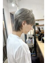 【メンズカラーのこだわり】メンズもブリーチを使用したダブルカラーやハイライト、デザインカラーも得意☆