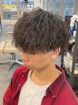 バース バイ ハピネス(BIRTH by happiness)&nbsp;縦落ちツイストスパイラルパーマ