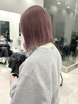 イリ(iLi)&nbsp;【iLi×REN】ピンクグレージュ/ボブ