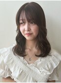 顔周りレイヤー ゆるめカール シースルーバング グレージュ