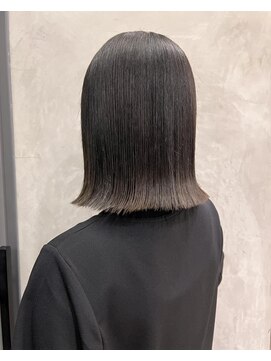 オリガミ トイロ(ORIGAMI TOIRO) 縮毛矯正×ぱっつんボブ