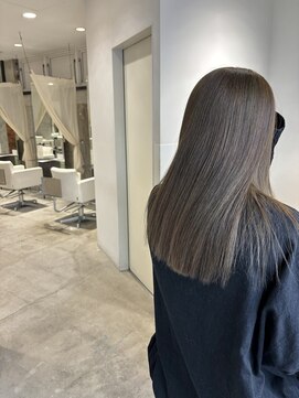 ミリ(milli Produce by ITAKURA) オリーブベージュカラー