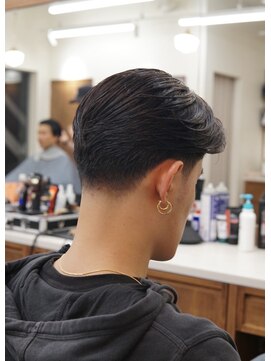 ザ チョップ ショップ ハラジュク(THE CHOP SHOP HARAJUKU) テーパーフェード 渋谷バーバー 原宿バーバー