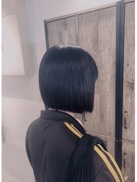 幻(maboroshi) ミニボブ