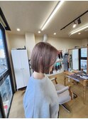 ハイライトカラーミルクティーベージュレイヤーカット
