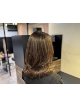 【質感再整トリートメントカラー】成分が髪に浸透！"カラーをするほど髪が生き生きする"画期的なメニュー＊