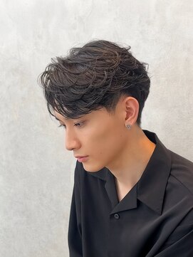 ジーナ 天神(Zina) 【Zina】メンズ/韓国/センターパート/縮毛矯正/福岡/天神/大名