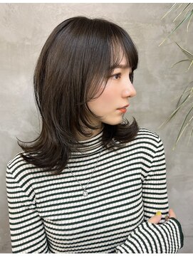 キイ ギンザ(k.e.y GINZA) レイヤーロブ