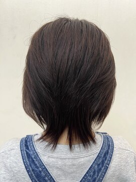 エムズ ヘアースペース M's HAIR SPACE ミディアムウルフ