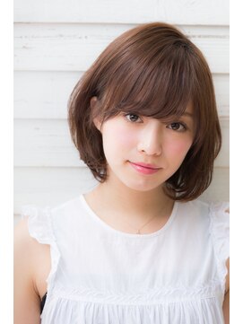 ガーデントウキョウ(GARDEN Tokyo) 小顔斜めバング&厚めバングのマーメイドアッシュハニーヘア
