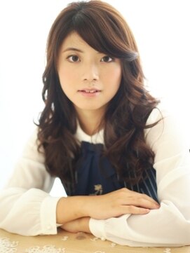 アミ 橋本(amie) 大人っぽさを前面に出した大人巻き髪[橋本駅]