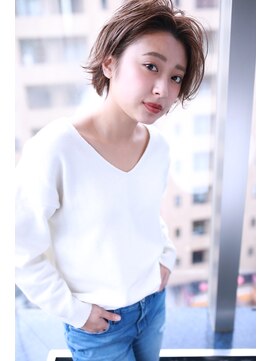 シーラス バイクラウドゼロ(Cirrus by Cloud zero) ノーバング小顔ショートアッシュ【Cirrus by Cloud zero】