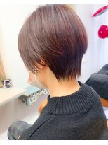 アン ヘア デザイン(un hair design) 【　un  】ピンク×ショート×イルミナカラー