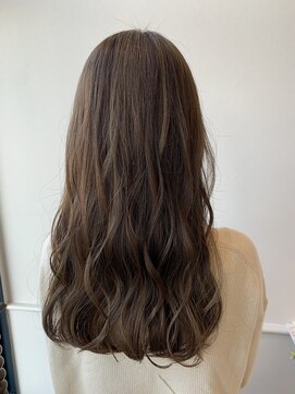 ハグヴィアン(HUG BIEN) ハイライト×チャコール