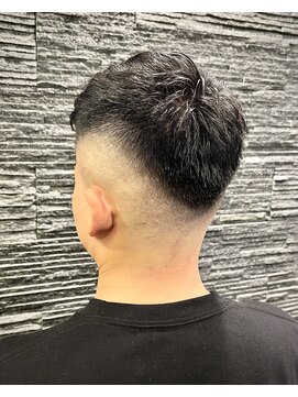 プレミアムバーバー 表参道店(PREMIUM BARBER produce by HIRO GINZA) クロップ×スキンフェード×パーマ