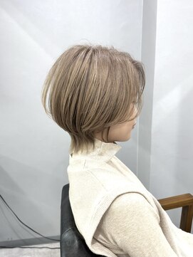 フォル(fol.) 伸ばしかけショートウルフ☆