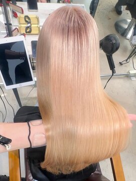 ロイス 渋谷(ROIS) ボブルフ/ネビージュ/小顔/ワンレン/スモーキーアッシュ[渋谷駅]