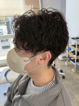 アトリーチェ 昭和店(ATTRICE) 甲府昭和町波巻きパーマツイストスパイラルパーマセンターパート