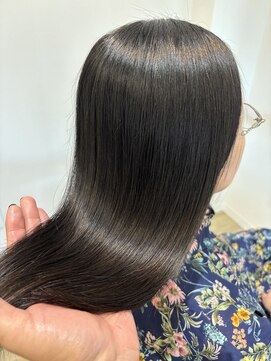 レガ(Lega) 縮毛矯正/髪質改善/ケアカラー/トリートメント/髪質改善