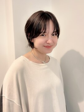 ポール(pole) 外国人風ショート