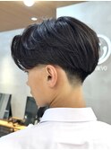 テーパーフェード×センターパート