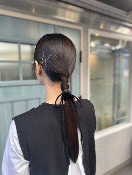 unjourの写真/決めすぎないカジュアルなアレンジスタイルをご提案♪トレンドを押さえたヘアセットで褒められスタイルに☆