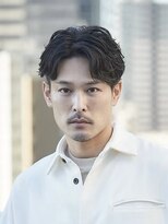 クロムトウキョウ ザ バーバー 新宿本店(CHROM TOKYO the Barber)&nbsp;センターパート/フェザーショート