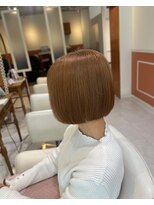 スペックホルダーミミ(Spec Holder mimi)&nbsp;ブリーチ×ベージュ1.27似合わせカット