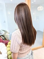 フォンド(fond)&nbsp;透明感ベージュ×美髪ストレートロング