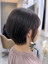 レメディフロムキン(REMEDY from KIN) 《10代20代30代》くびれショート×耳かけショート【燕三条】