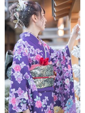 オーバーキャプテンネイキッド(OVER CAPTAIN NAKED) [OVERcaptainnaked] 　成人式ロケーションフォト×ヘアメイク