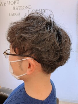 リル 塚口(LiL) メンズパーマ☆ism